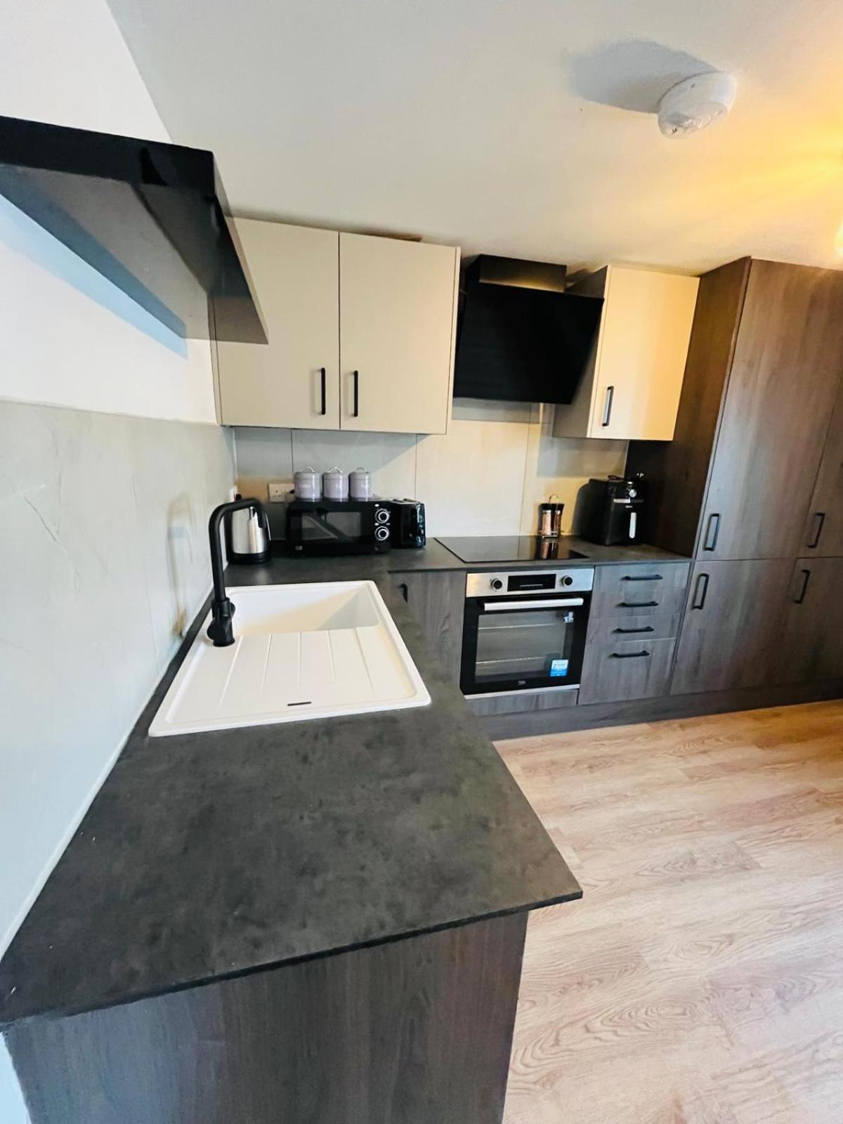 Luxury Flats 15 Min To Central 171 Appartamento